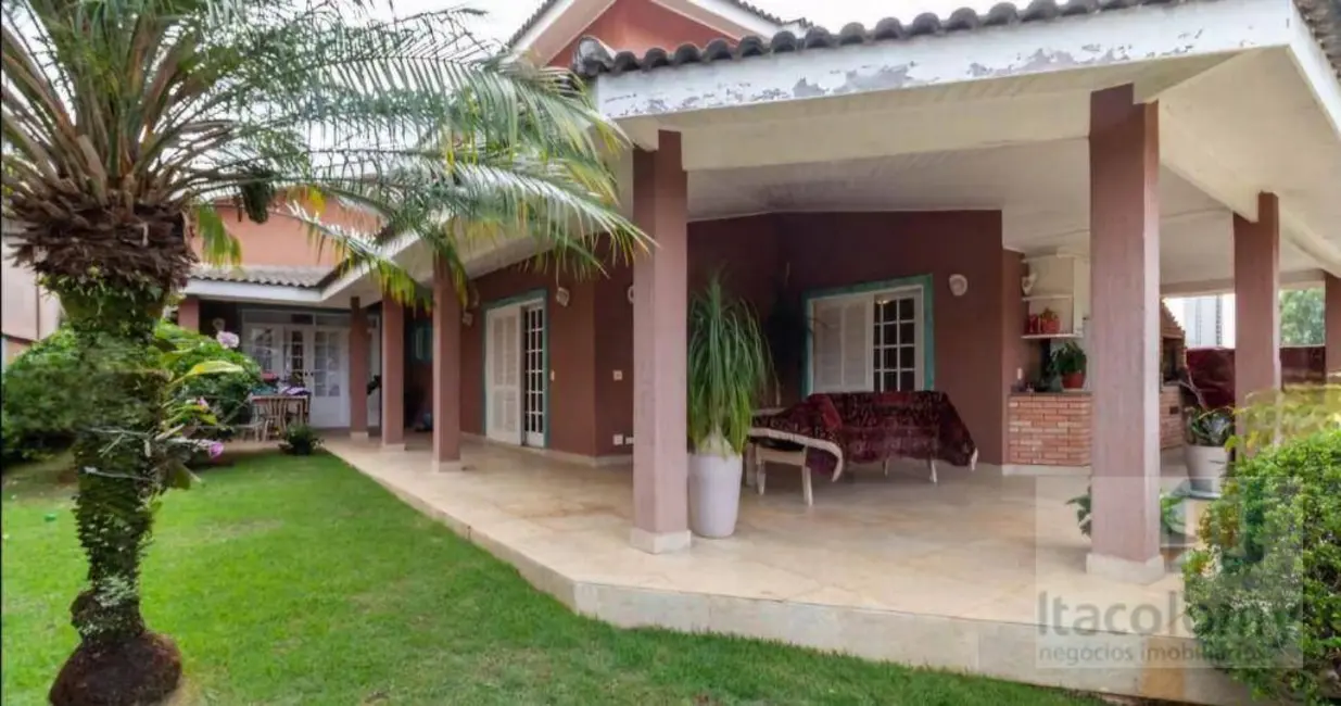 Casa de Condomínio com 3 quartos à venda, 743m2 em Santana De Parnaiba - SP - imagem 2 Foto 2 de Casa de Condomínio com 3 quartos à venda, 743m2 em Santana De Parnaiba - SP