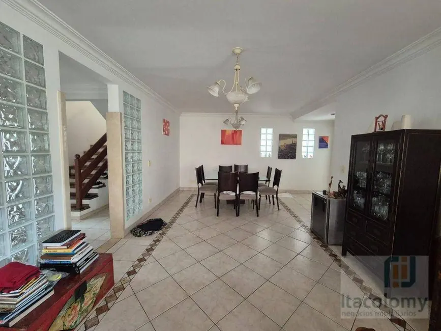 Casa de Condomínio com 3 quartos à venda, 743m2 em Santana De Parnaiba - SP - imagem 8 Foto 8 de Casa de Condomínio com 3 quartos à venda, 743m2 em Santana De Parnaiba - SP