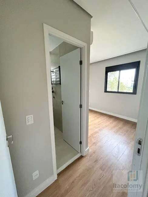 Foto 5 de Apartamento com 3 quartos à venda, 70m2 em Alphaville Empresarial, Barueri - SP