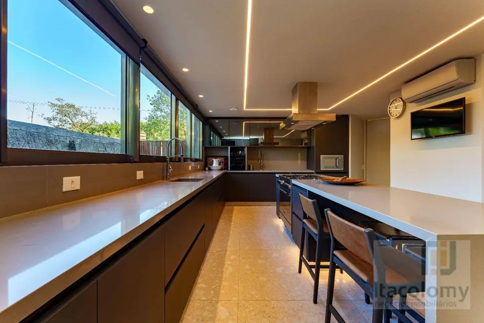 Foto 2 de Casa de Condomínio com 3 quartos à venda, 1191m2 em Residencial Tamboré, Barueri - SP