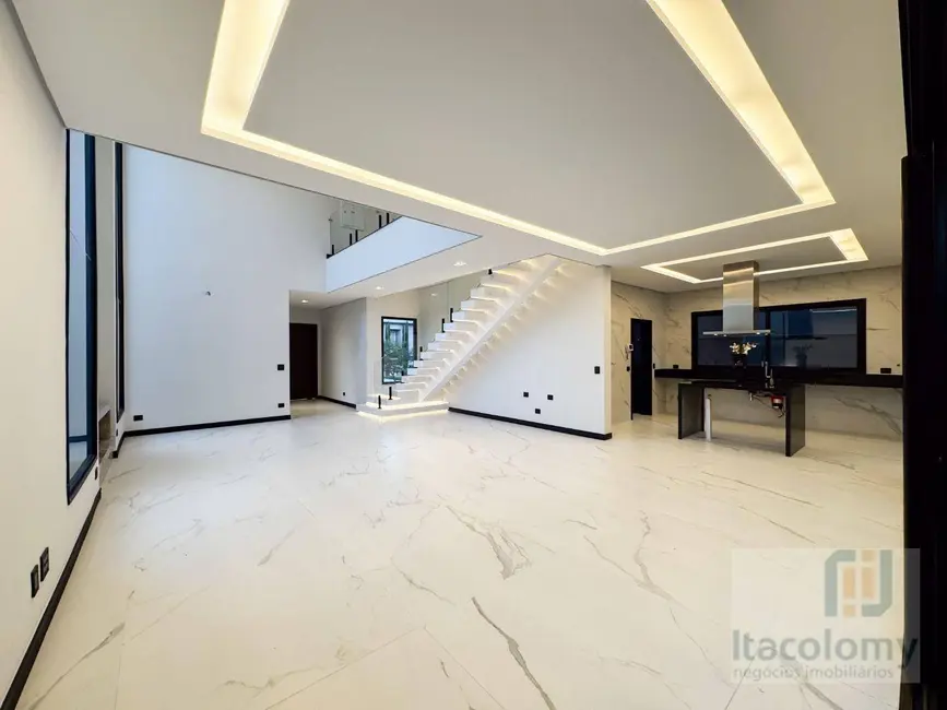 Foto 4 de Casa de Condomínio com 4 quartos à venda, 435m2 em Santana De Parnaiba - SP