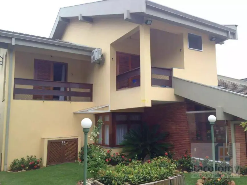 Foto 2 de Casa de Condomínio com 4 quartos à venda, 600m2 em Santana De Parnaiba - SP