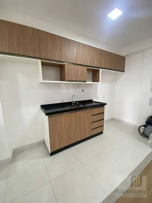 Foto 9 de Apartamento com 3 quartos à venda e para alugar, 88m2 em Alphaville Empresarial, Barueri - SP