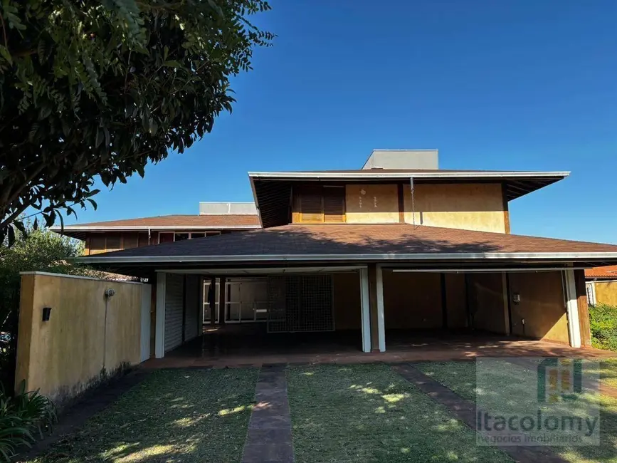 Foto 1 de Casa de Condomínio com 4 quartos à venda e para alugar, 1010m2 em Santana De Parnaiba - SP