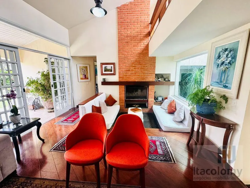 Foto 1 de Casa de Condomínio com 3 quartos à venda, 636m2 em Barueri - SP