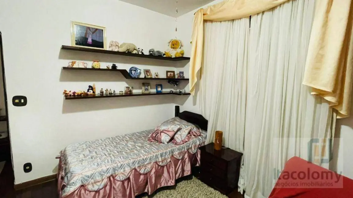 Casa de Condomínio com 4 quartos à venda, 526m2 em Santana De Parnaiba - SP - imagem 8 Foto 8 de Casa de Condomínio com 4 quartos à venda, 526m2 em Santana De Parnaiba - SP