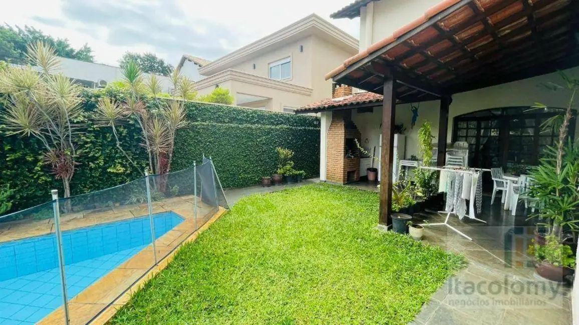 Casa de Condomínio com 4 quartos à venda, 526m2 em Santana De Parnaiba - SP - imagem 1 Foto 1 de Casa de Condomínio com 4 quartos à venda, 526m2 em Santana De Parnaiba - SP