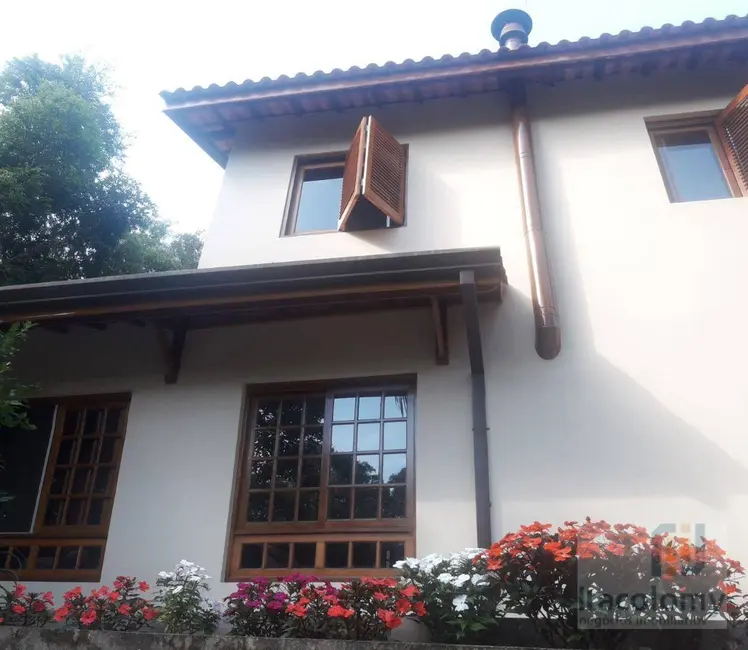 Foto 6 de Chácara com 3 quartos à venda, 2870m2 em Paisagem Renoir, Cotia - SP