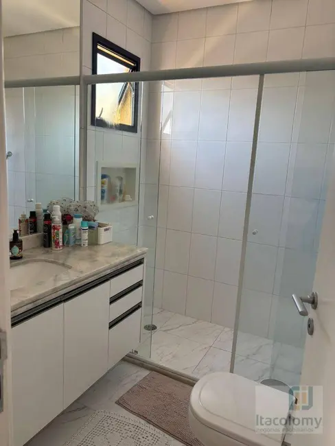 Casa de Condomínio com 4 quartos à venda, 320m2 em Tamboré, Santana De Parnaiba - SP - imagem 2 Foto 2 de Casa de Condomínio com 4 quartos à venda, 320m2 em Tamboré, Santana De Parnaiba - SP