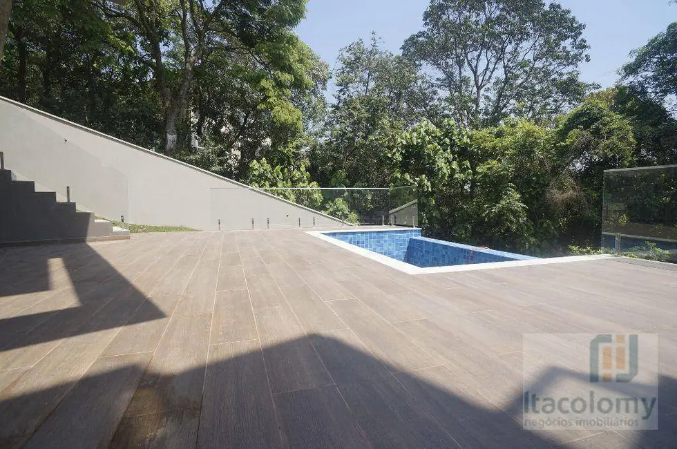 Casa de Condomínio com 3 quartos à venda, 450m2 em Tarumã, Santana De Parnaiba - SP - imagem 7 Foto 7 de Casa de Condomínio com 3 quartos à venda, 450m2 em Tarumã, Santana De Parnaiba - SP