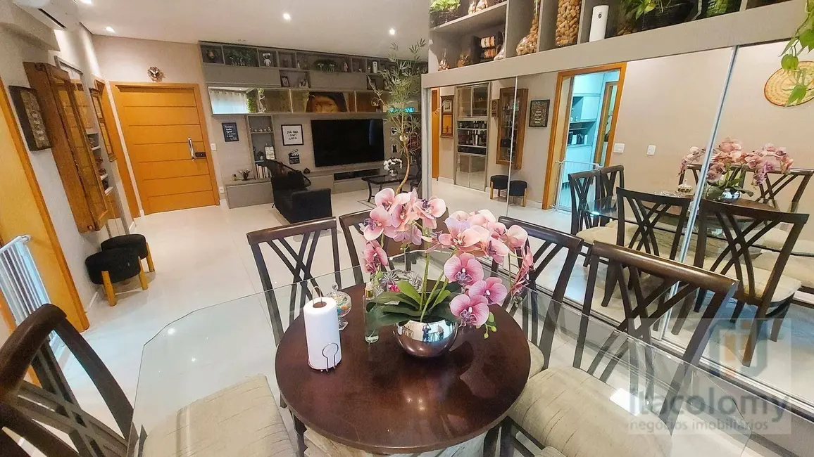 Apartamento com 3 quartos à venda, 242m2 em Santana De Parnaiba - SP - imagem 7 Foto 7 de Apartamento com 3 quartos à venda, 242m2 em Santana De Parnaiba - SP