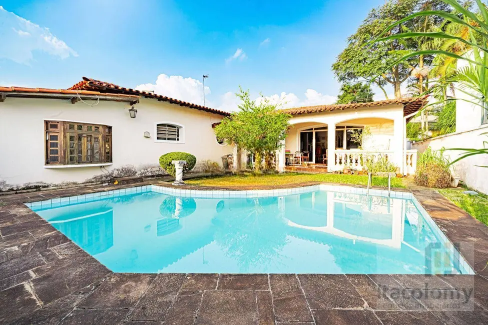 Foto 3 de Casa de Condomínio com 3 quartos à venda, 530m2 em Santana De Parnaiba - SP