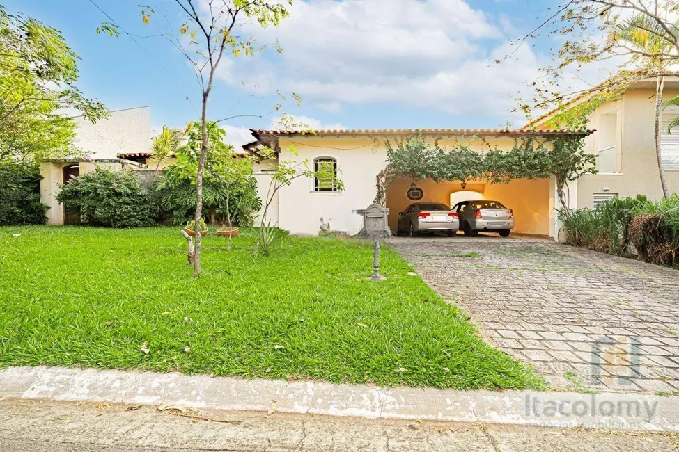 Foto 1 de Casa de Condomínio com 3 quartos à venda, 530m2 em Santana De Parnaiba - SP