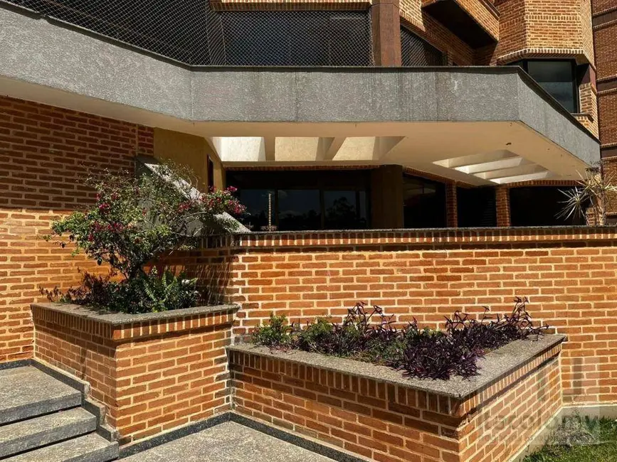 Apartamento com 3 quartos para alugar, 579m2 em Empresarial 18 do Forte, Barueri - SP - imagem 5 Foto 5 de Apartamento com 3 quartos para alugar, 579m2 em Empresarial 18 do Forte, Barueri - SP