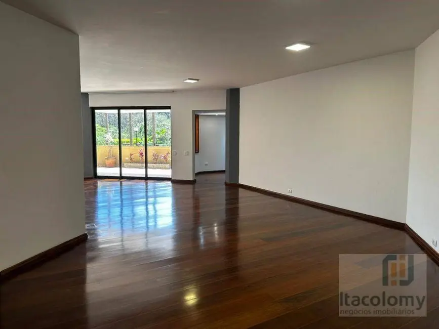 Foto 9 de Apartamento com 3 quartos para alugar, 579m2 em Empresarial 18 do Forte, Barueri - SP