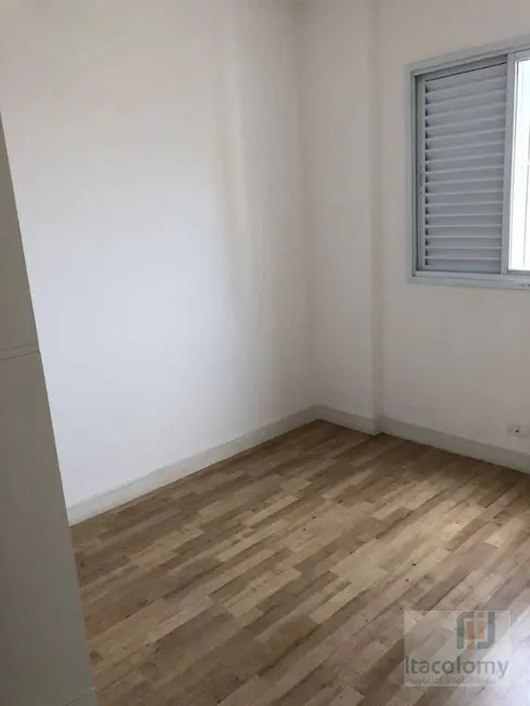 Foto 4 de Apartamento com 3 quartos para alugar, 84m2 em Alphaville Industrial, Barueri - SP