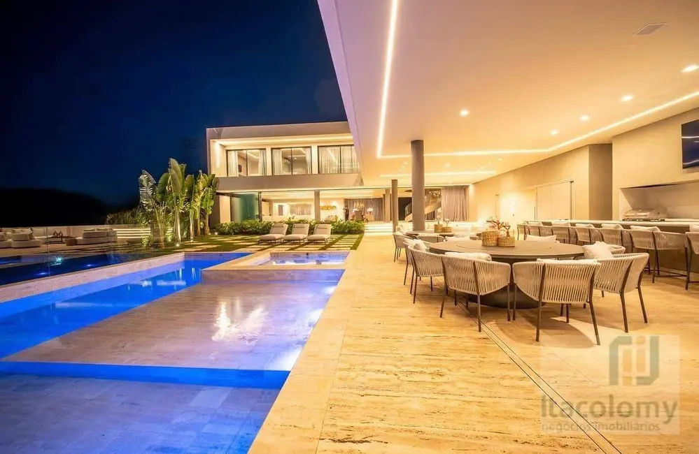 Foto 3 de Casa de Condomínio com 6 quartos à venda, 2000m2 em Santana De Parnaiba - SP