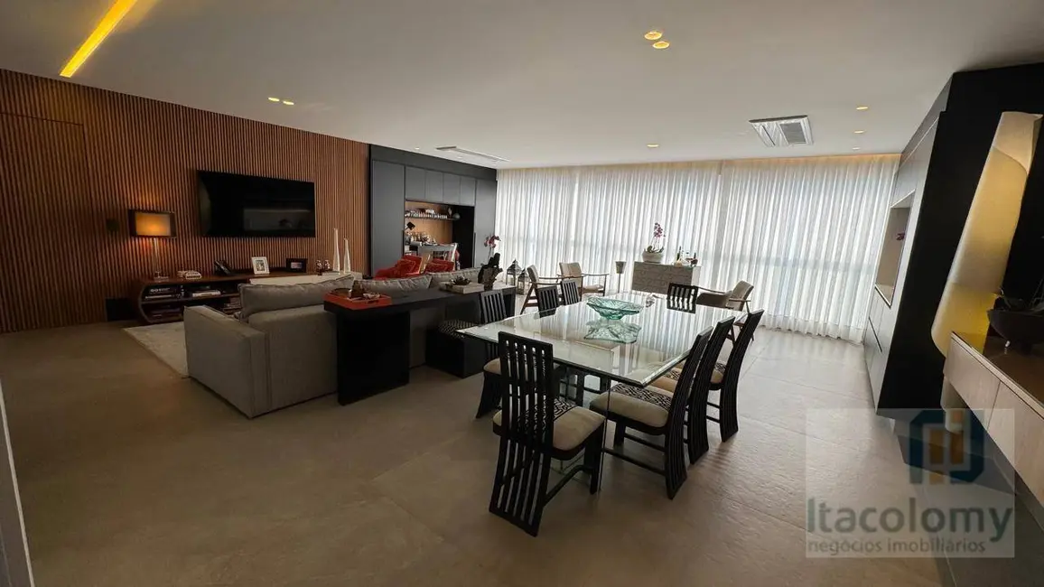 Foto 3 de Apartamento com 3 quartos à venda, 163m2 em Indianópolis, São Paulo - SP