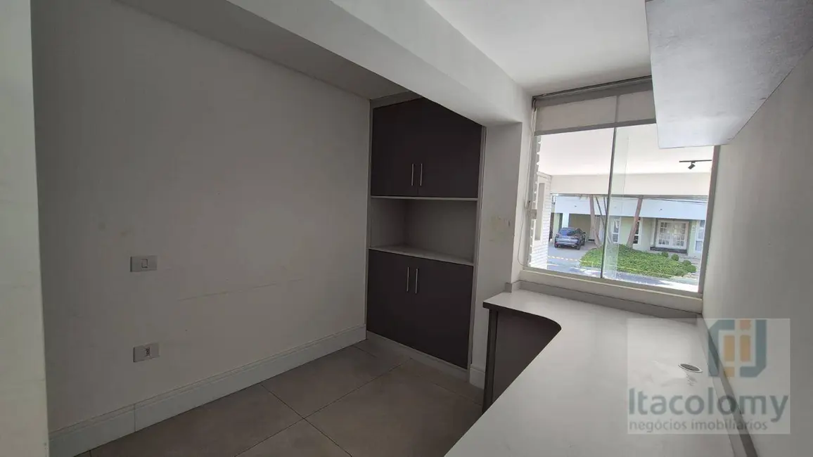 Foto 5 de Casa de Condomínio com 3 quartos à venda, 368m2 em Santana De Parnaiba - SP