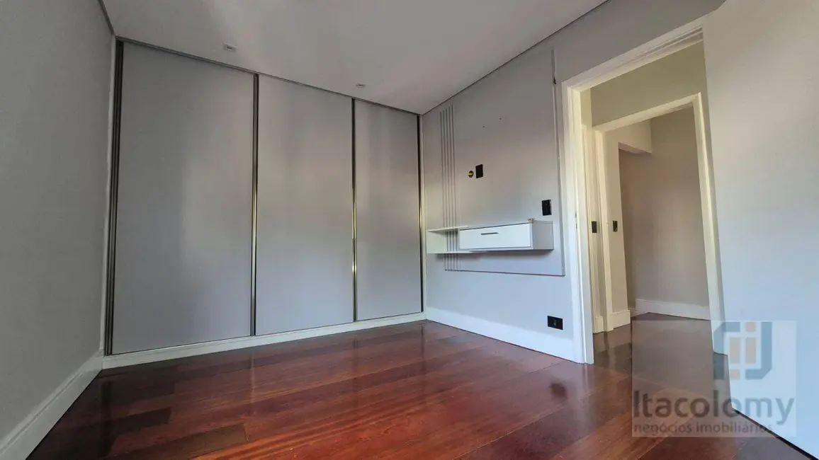 Foto 6 de Casa de Condomínio com 3 quartos à venda, 368m2 em Santana De Parnaiba - SP