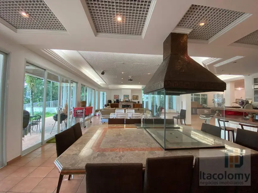 Foto 7 de Casa de Condomínio com 5 quartos à venda e para alugar, 1078m2 em Santana De Parnaiba - SP