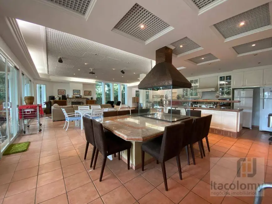 Foto 5 de Casa de Condomínio com 5 quartos à venda e para alugar, 1078m2 em Santana De Parnaiba - SP