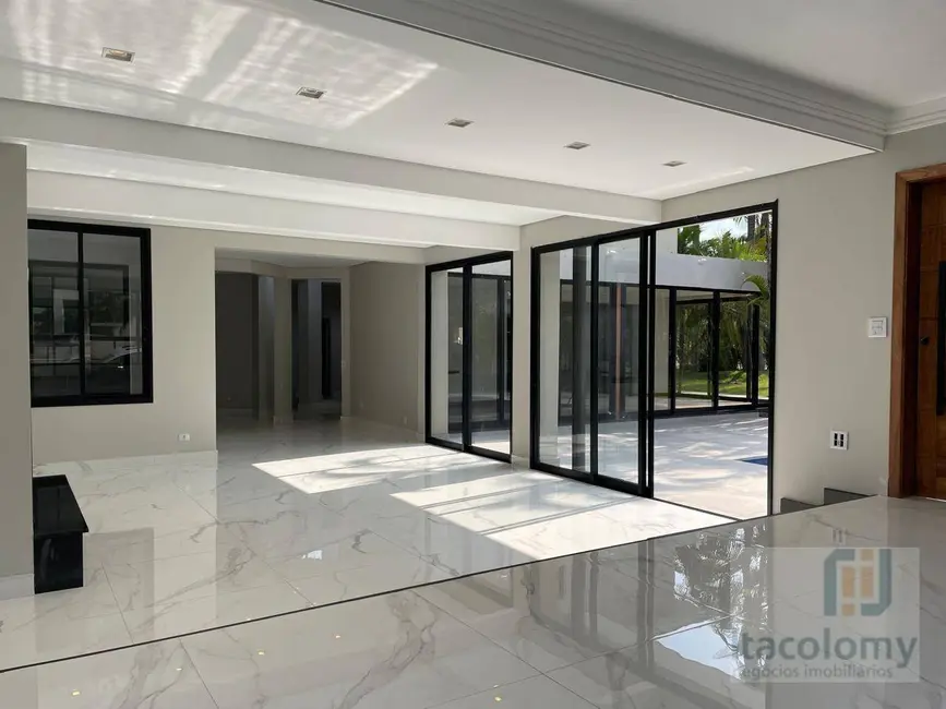 Foto 3 de Casa de Condomínio com 4 quartos à venda, 570m2 em Santana De Parnaiba - SP