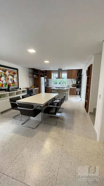 Foto 7 de Casa de Condomínio com 4 quartos à venda, 303m2 em Santana De Parnaiba - SP