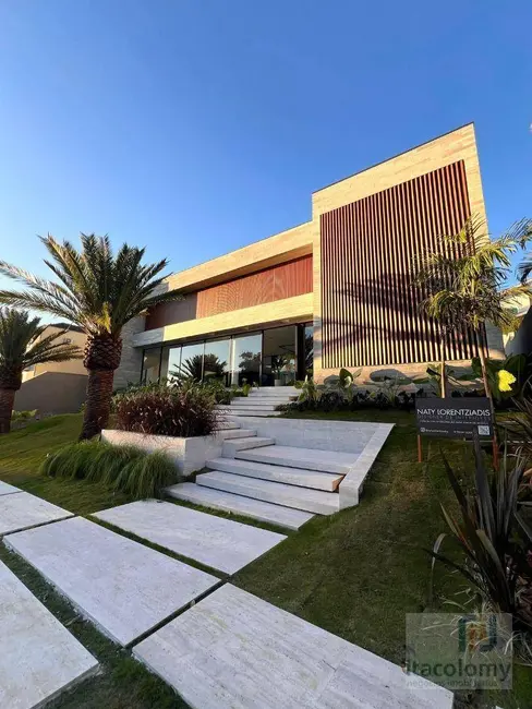 Foto 1 de Casa de Condomínio com 5 quartos à venda, 1200m2 em Barueri - SP