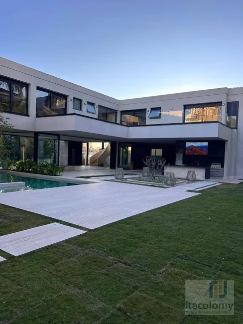 Foto 5 de Casa de Condomínio com 5 quartos à venda, 1200m2 em Barueri - SP