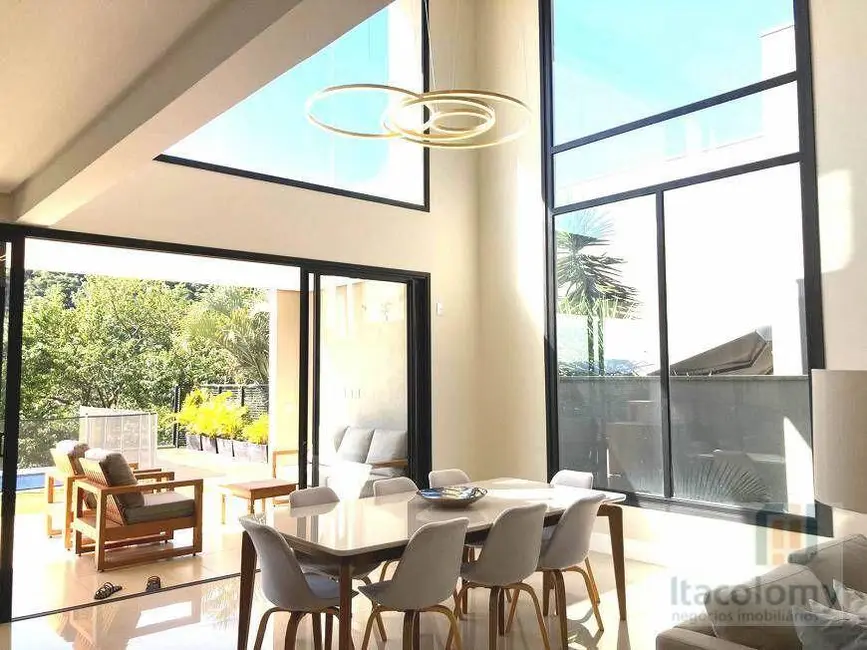 Foto 5 de Casa de Condomínio com 3 quartos à venda, 490m2 em Santana De Parnaiba - SP