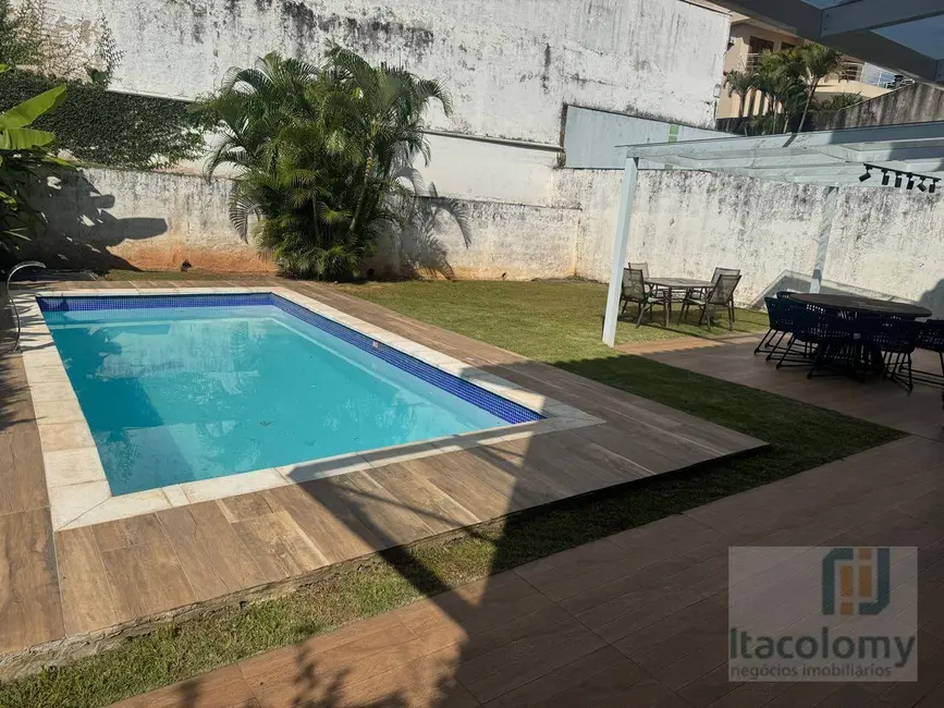 Foto 1 de Casa de Condomínio com 4 quartos à venda, 500m2 em Santana De Parnaiba - SP