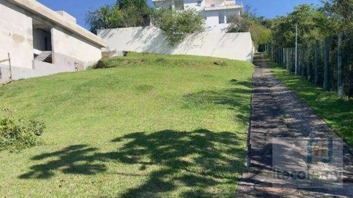 Foto 2 de Terreno / Lote à venda, 645m2 em Santana De Parnaiba - SP