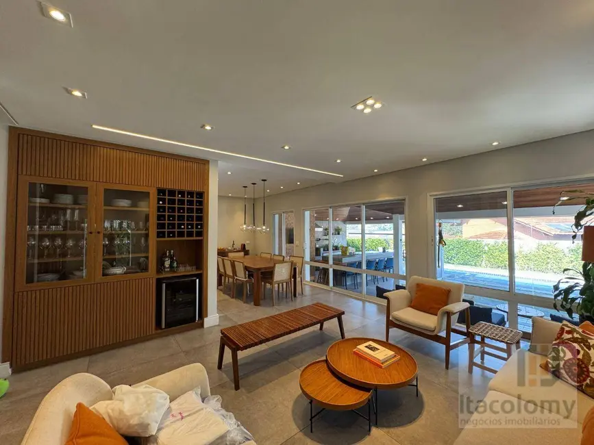 Foto 8 de Casa de Condomínio com 3 quartos à venda, 411m2 em Santana De Parnaiba - SP