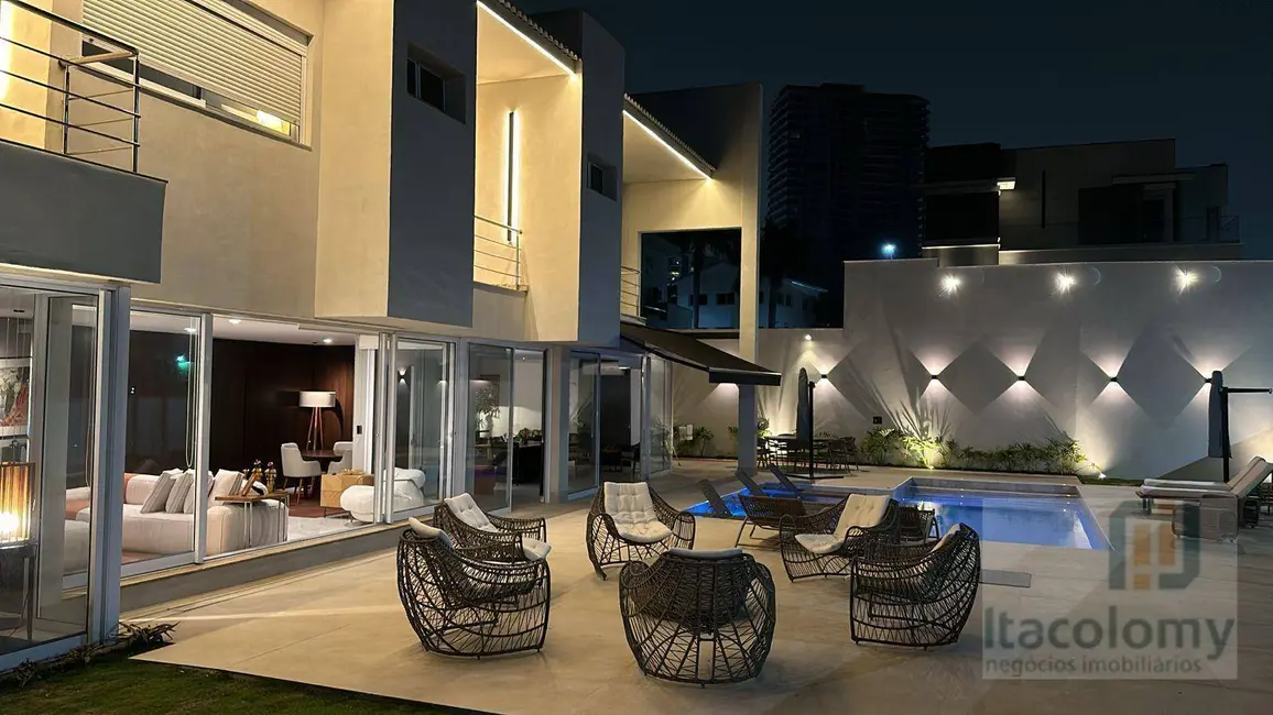 Casa de Condomínio com 4 quartos para alugar, 870m2 em Tamboré, Barueri - SP - imagem 4 Foto 4 de Casa de Condomínio com 4 quartos para alugar, 870m2 em Tamboré, Barueri - SP