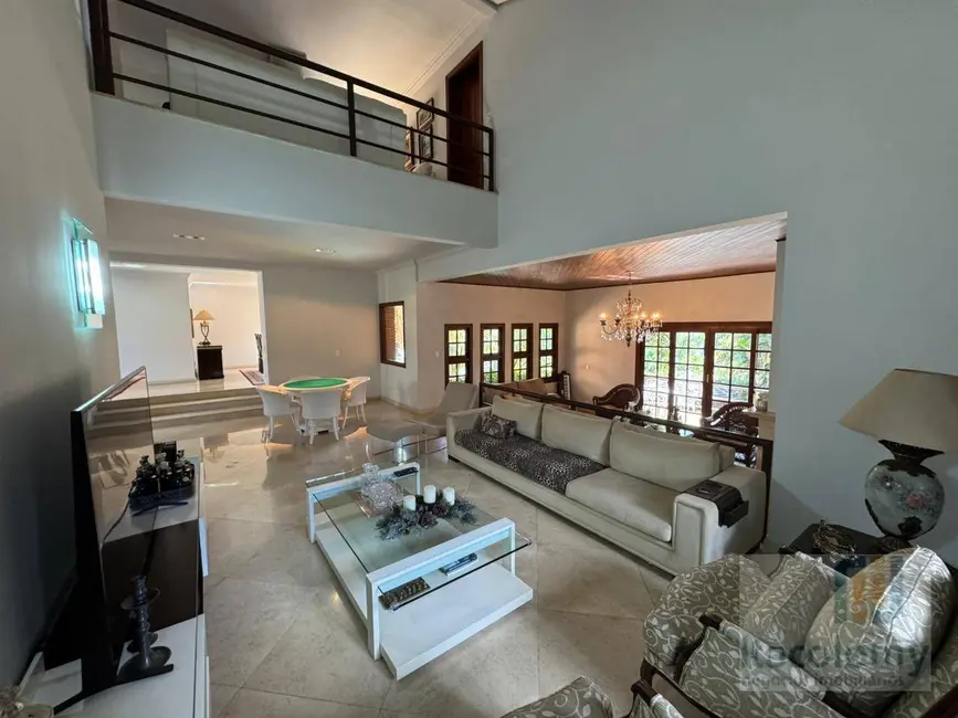 Casa de Condomínio com 4 quartos à venda, 1500m2 em Residencial Tamboré, Barueri - SP - imagem 8 Foto 8 de Casa de Condomínio com 4 quartos à venda, 1500m2 em Residencial Tamboré, Barueri - SP