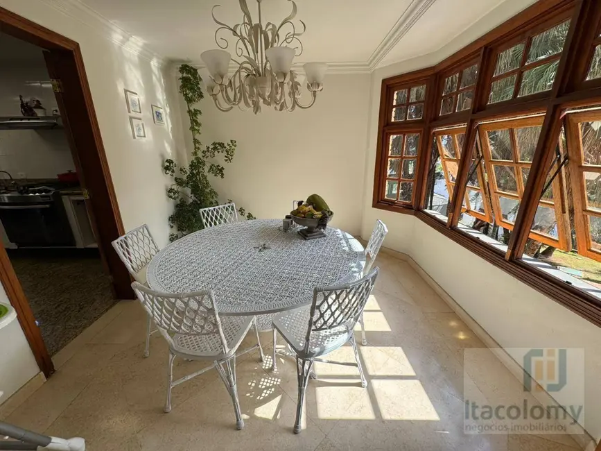 Casa de Condomínio com 4 quartos à venda, 1500m2 em Residencial Tamboré, Barueri - SP - imagem 7 Foto 7 de Casa de Condomínio com 4 quartos à venda, 1500m2 em Residencial Tamboré, Barueri - SP