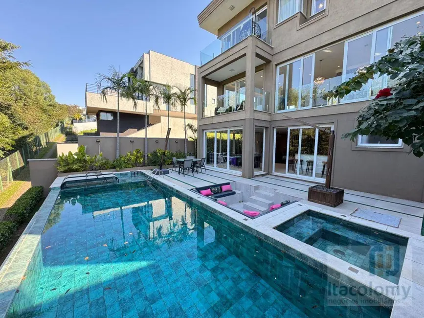 Foto 2 de Casa de Condomínio com 3 quartos à venda, 490m2 em Santana De Parnaiba - SP