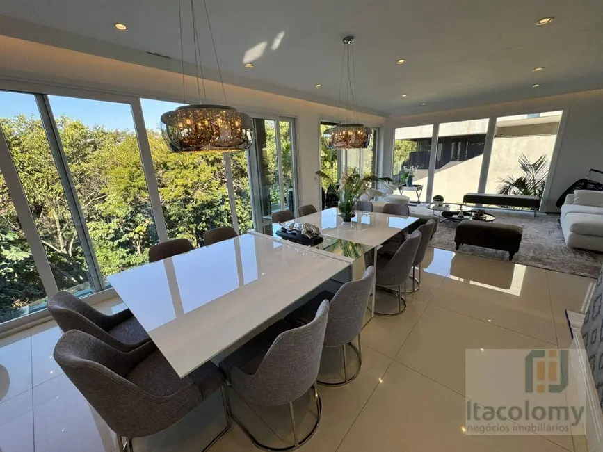 Foto 8 de Casa de Condomínio com 3 quartos à venda, 490m2 em Santana De Parnaiba - SP