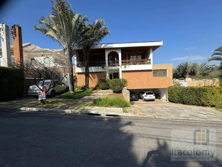 Casa de Condomínio com 5 quartos à venda, 840m2 em Barueri - SP - imagem 1 Foto 1 de Casa de Condomínio com 5 quartos à venda, 840m2 em Barueri - SP