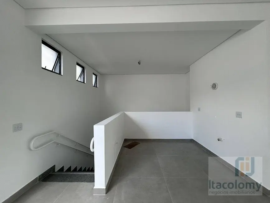 Loja para alugar, 300m2 em Bethaville I, Barueri - SP - imagem 9 Foto 9 de Loja para alugar, 300m2 em Bethaville I, Barueri - SP