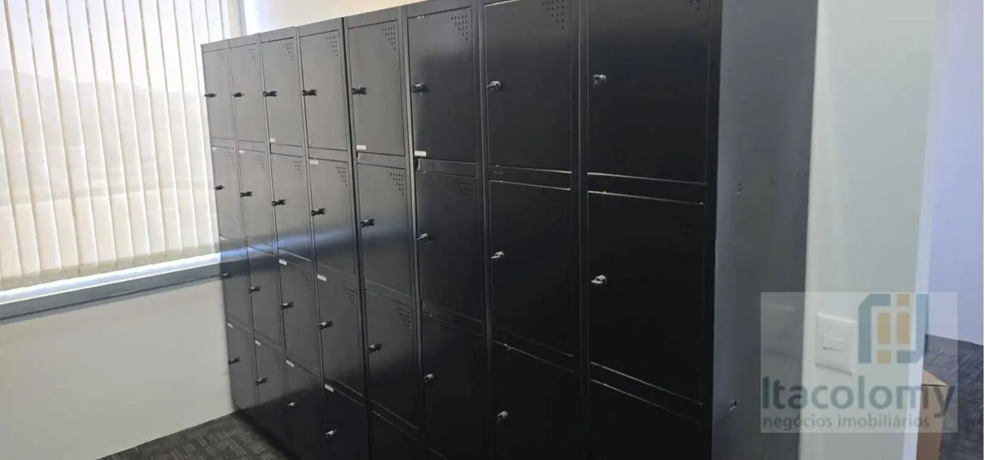Foto 3 de Sala Comercial para alugar, 339m2 em Alphaville Industrial, Barueri - SP