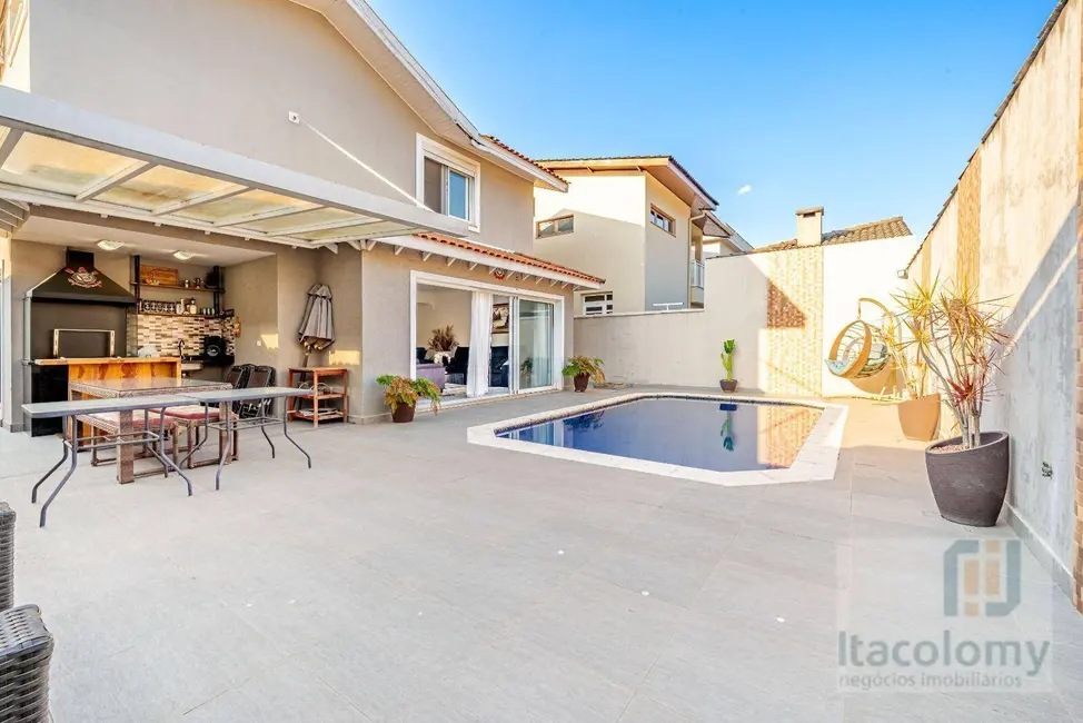 Foto 2 de Casa de Condomínio com 4 quartos à venda, 353m2 em Santana De Parnaiba - SP