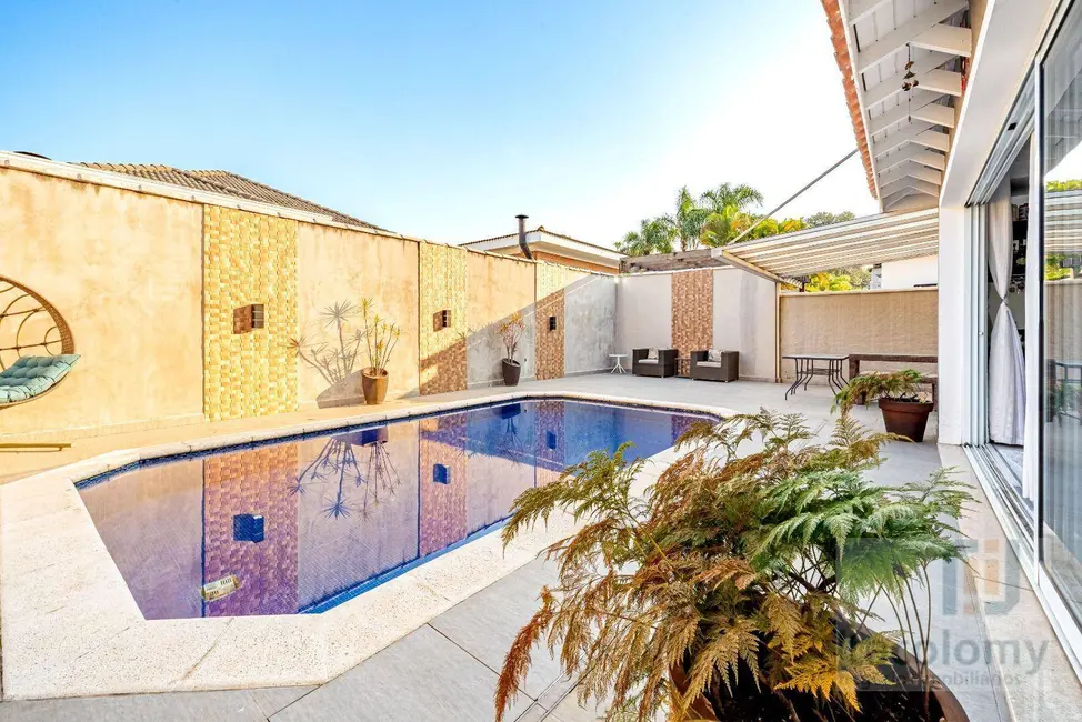 Foto 8 de Casa de Condomínio com 4 quartos à venda, 353m2 em Santana De Parnaiba - SP