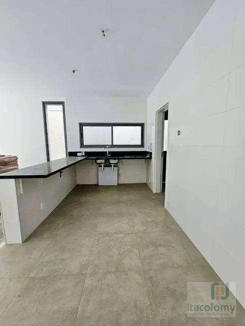 Foto 9 de Casa de Condomínio com 3 quartos à venda, 230m2 em Santana De Parnaiba - SP