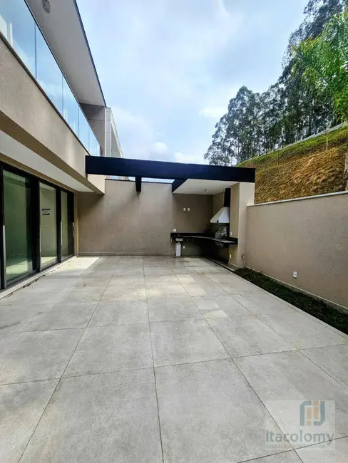 Foto 2 de Casa de Condomínio com 3 quartos à venda, 230m2 em Santana De Parnaiba - SP