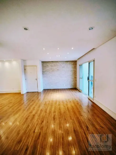 Apartamento com 3 quartos à venda e para alugar, 139m2 em Santana De Parnaiba - SP - imagem 4 Foto 4 de Apartamento com 3 quartos à venda e para alugar, 139m2 em Santana De Parnaiba - SP