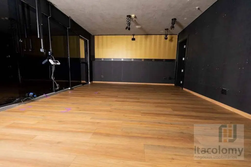 Foto 6 de Sala Comercial à venda, 40m2 em Empresarial 18 do Forte, Barueri - SP