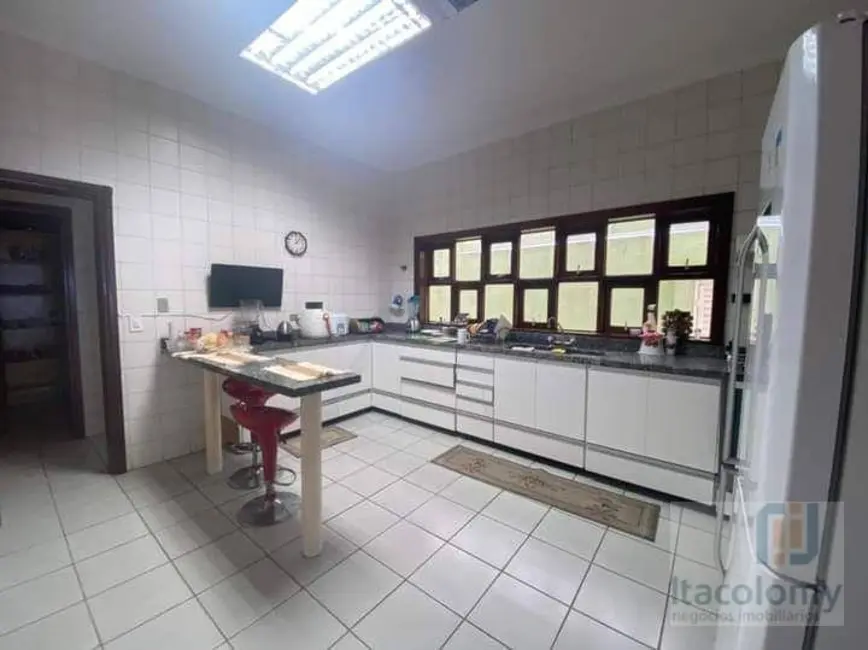 Foto 9 de Casa de Condomínio com 4 quartos à venda, 450m2 em Santana De Parnaiba - SP