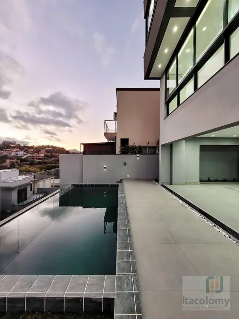 Foto 8 de Casa de Condomínio com 4 quartos à venda, 282m2 em Suru, Santana De Parnaiba - SP